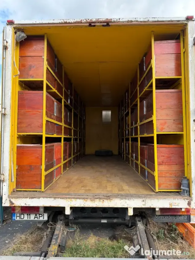 Vand camion Mercedes omologat apicol
