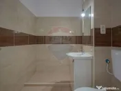 Apartament 2 camere decomandate in SUBCETATE 