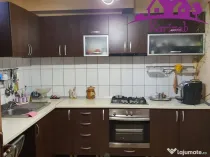 Casa si curte zona centrala