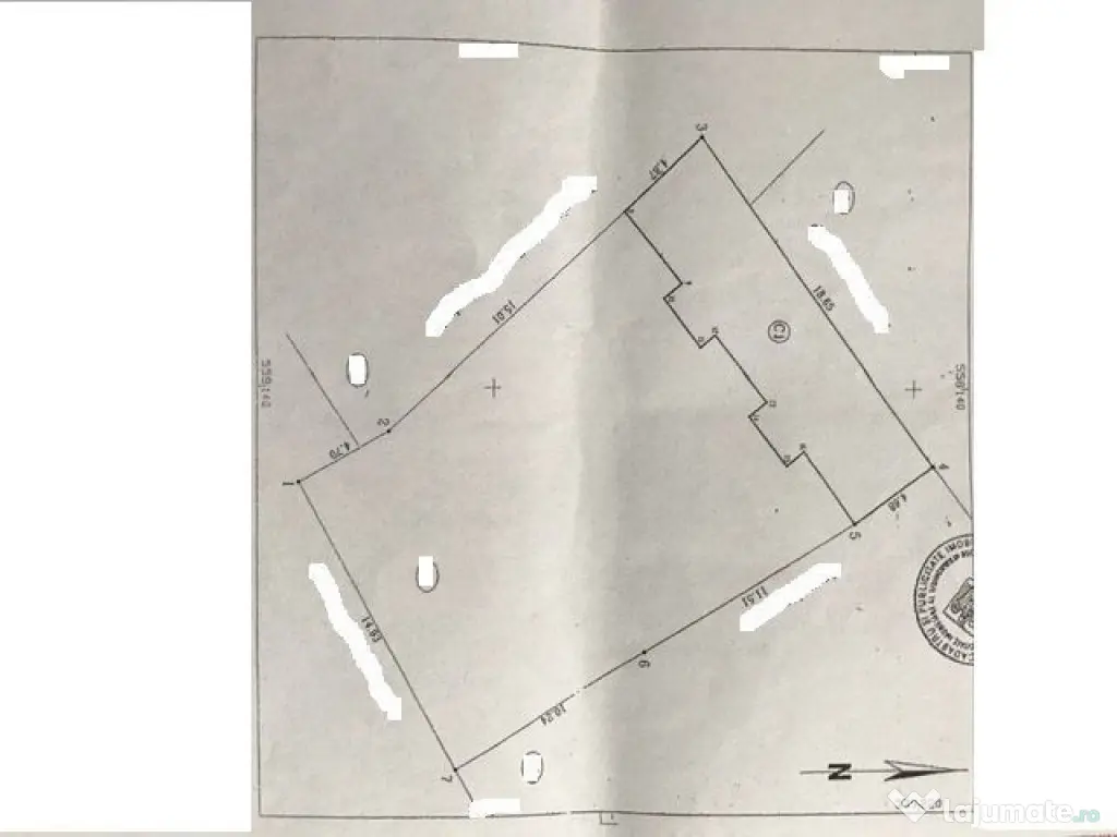 Mosilor-Eminescu, teren in suprafata de 420 mp, deschider...