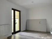 Vatra Luminoasa, Casa 5 camere. 