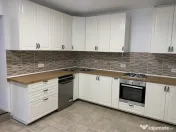 Vatra Luminoasa, Casa 5 camere. 