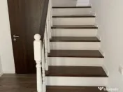 Vatra Luminoasa, Casa 5 camere. 