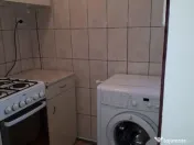 Apartament 1 camera zona Aradului . 