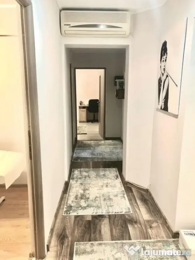 Inchiriere apartament 3 camere decomandat