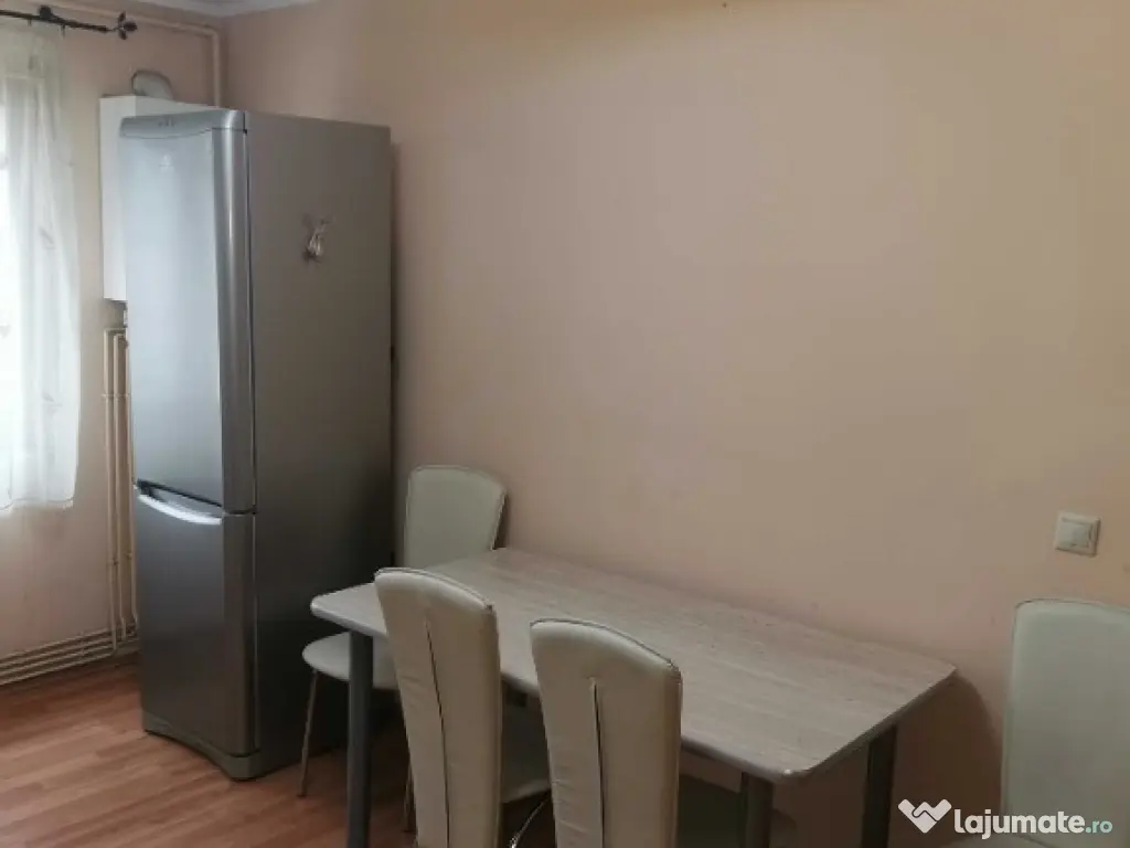 Inchiriere apartament o camera Circumvalatiunii