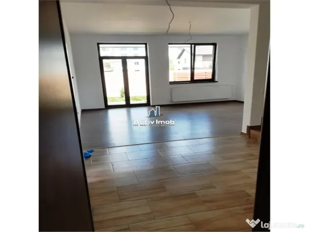 Casa-Vila - Prelungirea Ghencea -Cartierul Latin-149000E TV