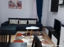 3 camere situat in zona Centrului