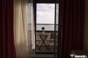 APARTAMENT 3 CAMERE MAMAIA CU VEDERE LA LAC 