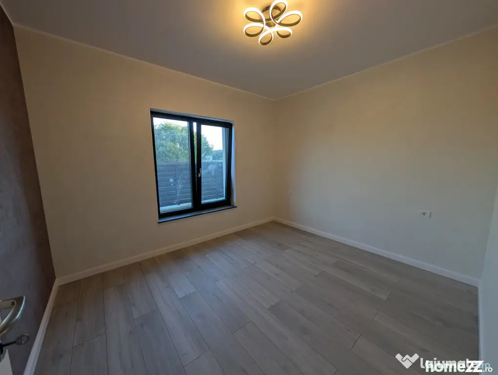 Casa premium! Hemeiusi 3 dormitoare,3 bai , terasa beci - Bacau (Bacau)