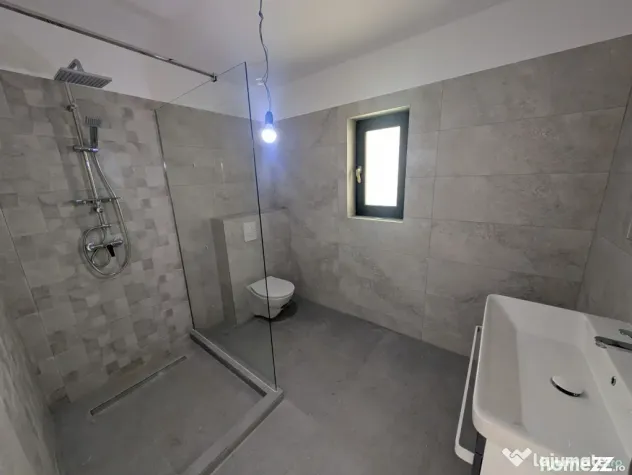 Casa premium! Hemeiusi 3 dormitoare,3 bai , terasa beci