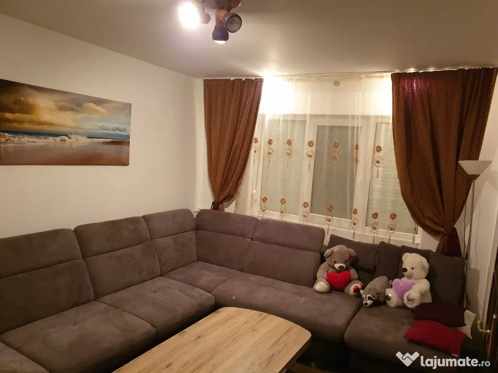 Apartament cu 2 camere str Apelor