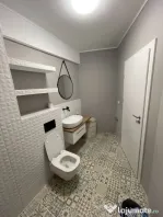 Inchiriez apartament 32 mp