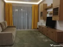 Apartament cu 3 camere de inchiriat