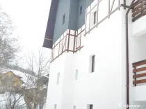 Apartament cu trei camere situat in Busteni