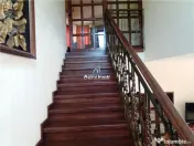 Vila 6 camere Auchan Vitan 