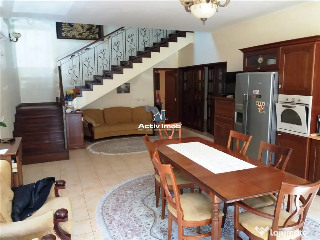 Vila 6 camere Auchan Vitan