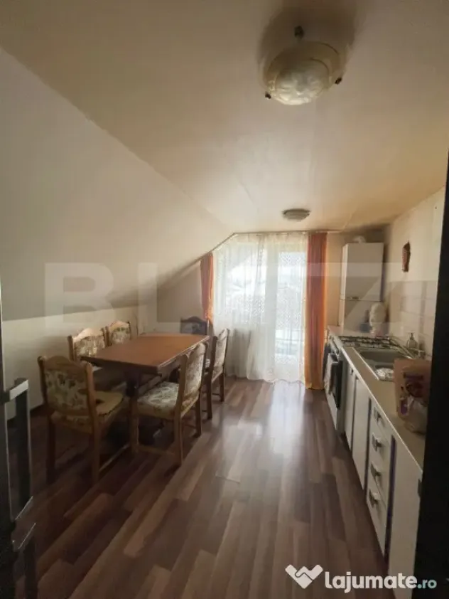 Casa individuala 330 mp, 558 mp teren, Someseni