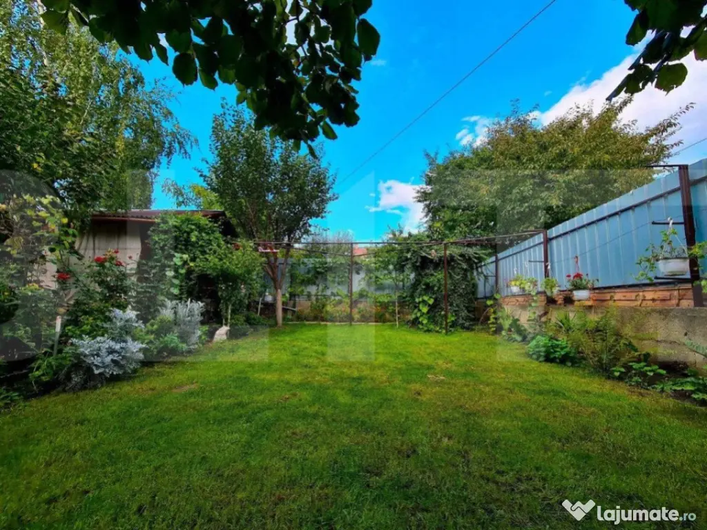 Casa individuala 330 mp, 558 mp teren, Someseni