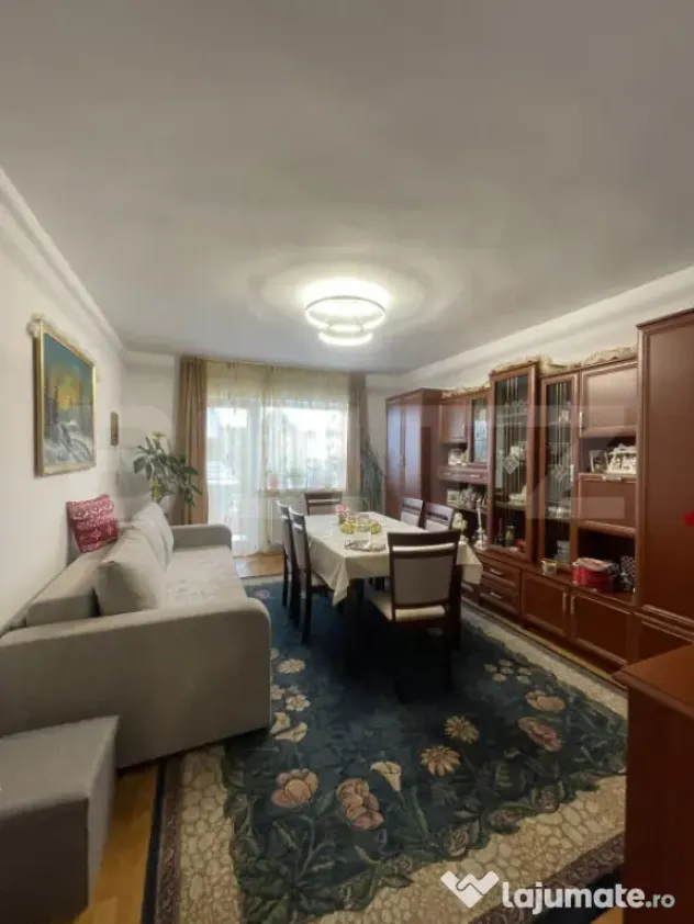 Casa individuala 330 mp, 558 mp teren, Someseni