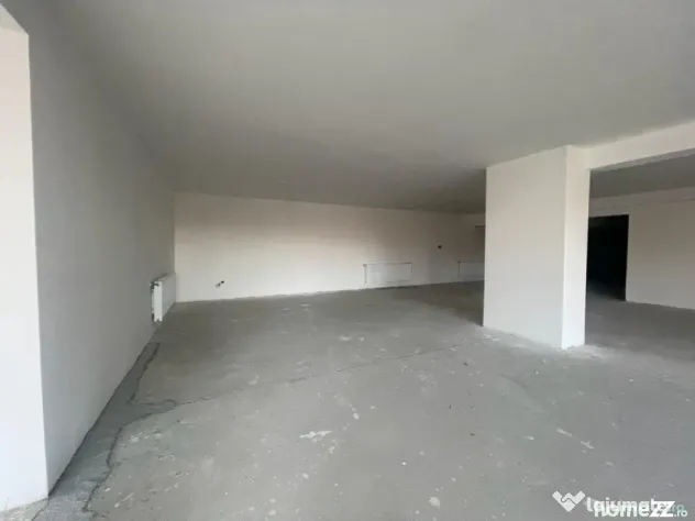 Spatiu comercial de 269 mp! Vad foarte bun ! - Floresti (Cluj)