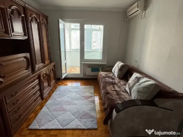 Inchiriez apartament cu 1 camera in zona Dambul Rotund