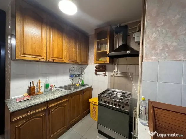 Inchiriez apartament cu 2 camere in zona Zorilor