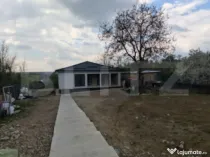 Casă individuală 3 camere 144 mp utili, teren 900mp, Razv