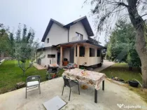 Casa 6 camere centru Miroslava, 240 mp utili, 600 mp de tere