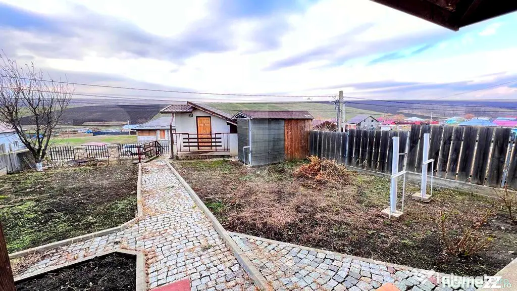 Casa 4 camere, 127mp, Letcani