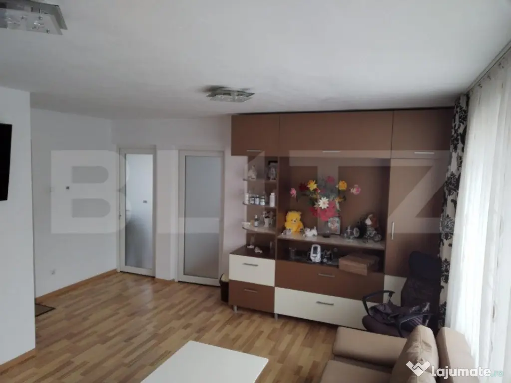 Casă individuală 240 mp, 420 mp teren, Târgoviște