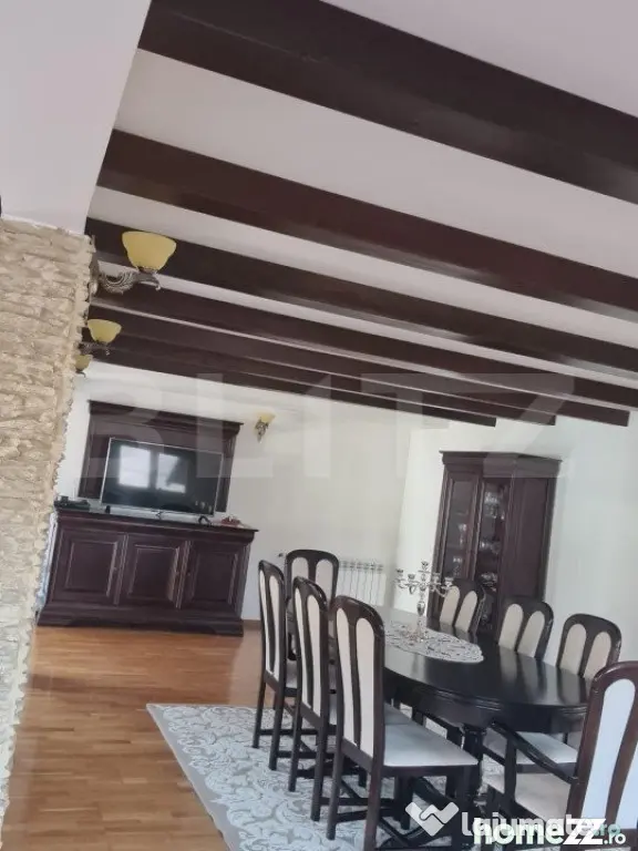 Vilă 7 camere, 240mp, 1253mp teren, Fieni - Fieni (Dambovita)