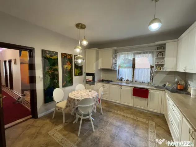 Vila eleganta, 5 camere, 203 mp, Tatarasi - Iasi (Iasi)