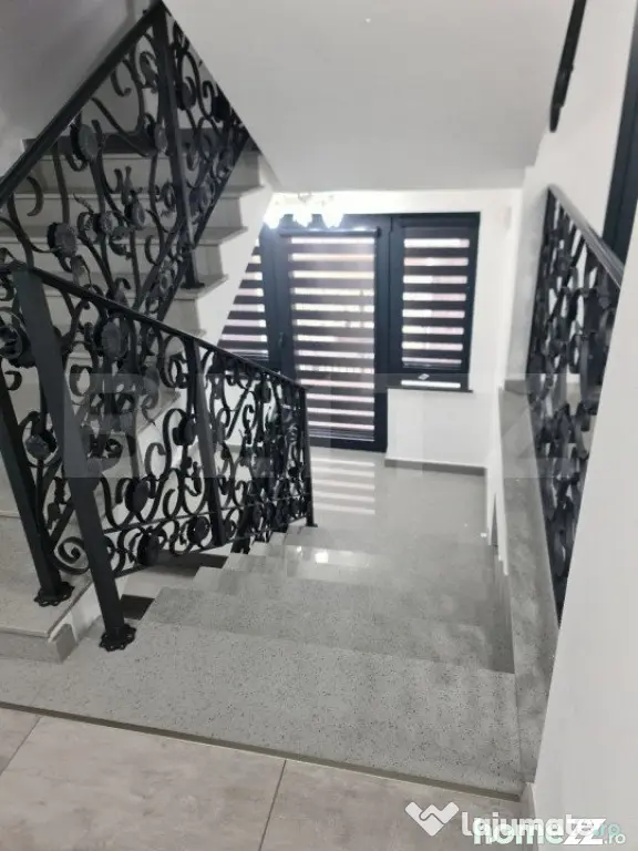 Casa individuala, 8 camere, Radauti