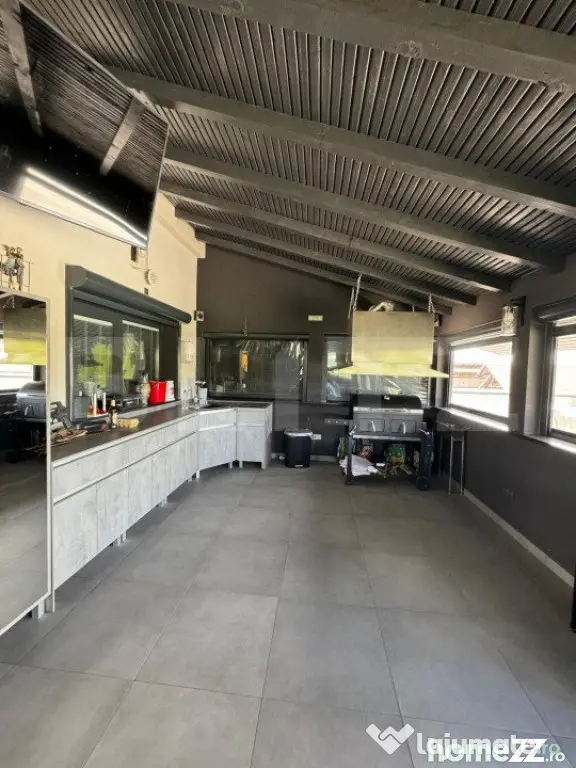 Casa individuala, 8 camere, Radauti