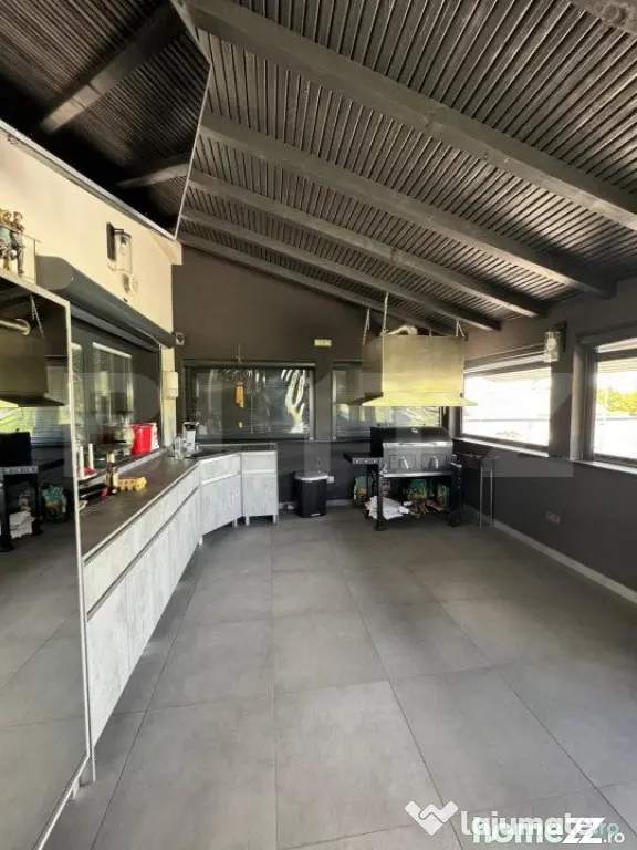 Casa individuala, 8 camere, Radauti