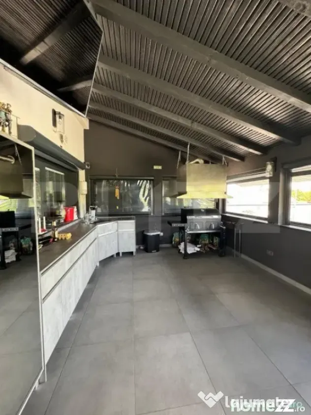 Casa individuala, 8 camere, Radauti