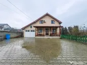 Casa - 3 camere - Soimus 