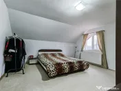 Casa - 3 camere - Soimus 