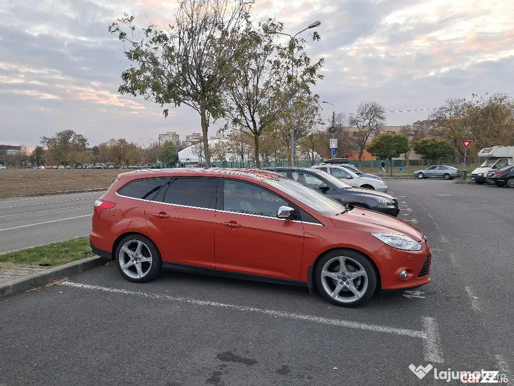 Ford Focus Turnier 1.6 Turbo 182 cp At.Champions