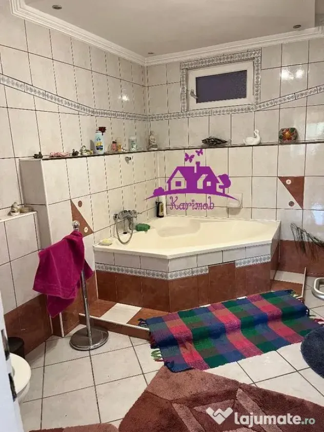 Casa zona Spitalul Judeten