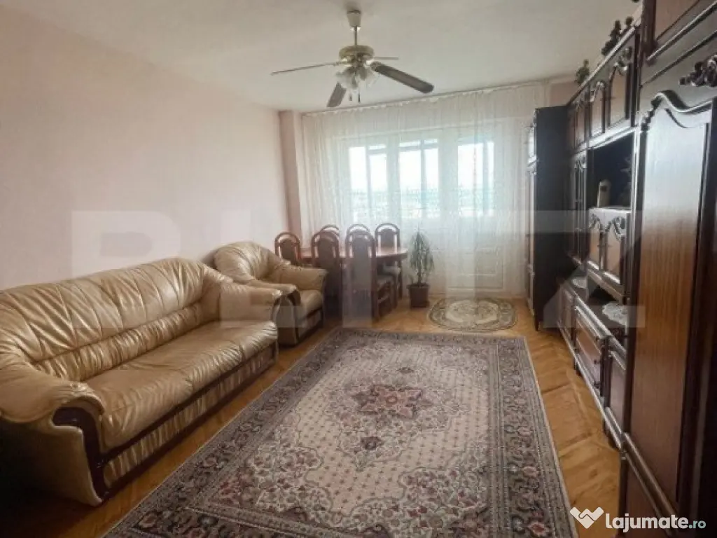 Apartament decomandat de 3 camere, 2 bai , 2 balcoane, Zoril