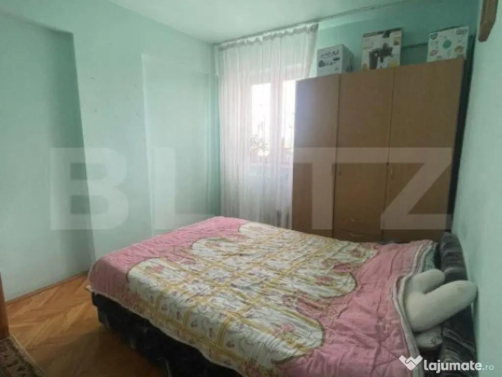Apartament decomandat de 3 camere, 2 bai , 2 balcoane, Zoril