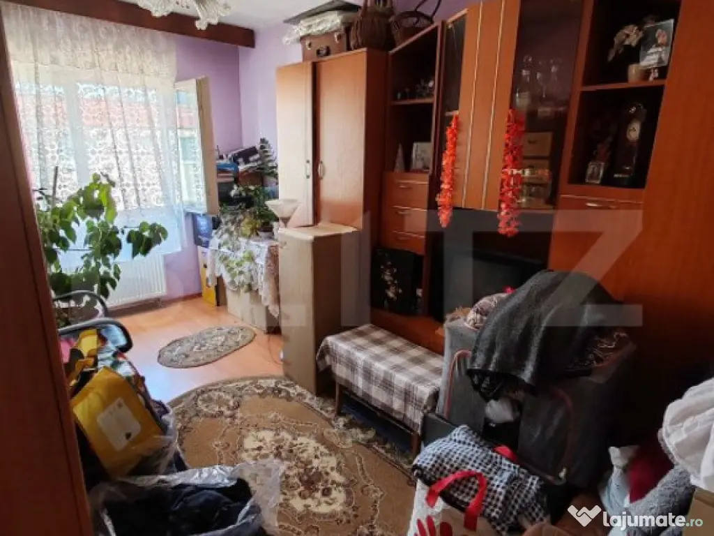 Apartament 4 camere, Gemenii