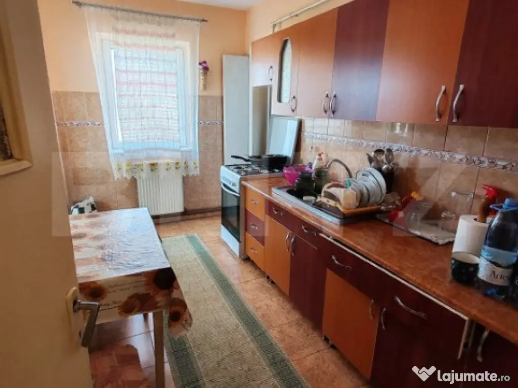 Apartament 4 camere, Gemenii