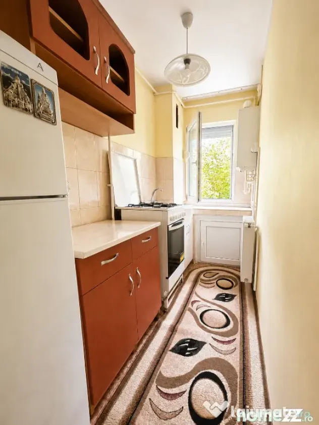 Apartament 2 camere, mobilat, utilat, parter inalt, zona Astra!