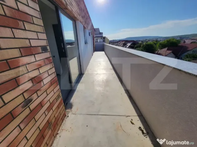 Apartament cu 3 camere, zona strazii Traian Vuia