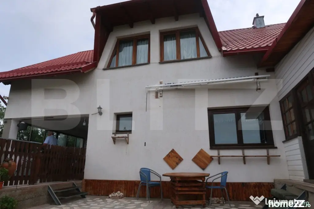 Casa, 7 Camere, Paulesti, teren 1700mp - Ploiesti (Prahova)