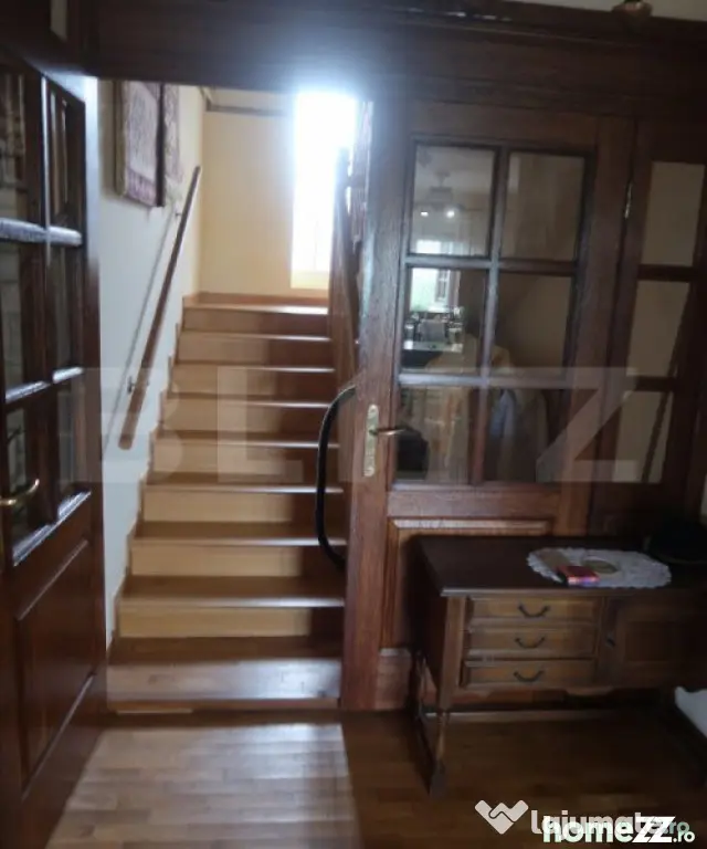 Casa, 7 Camere, Paulesti, teren 1700mp - Ploiesti (Prahova)