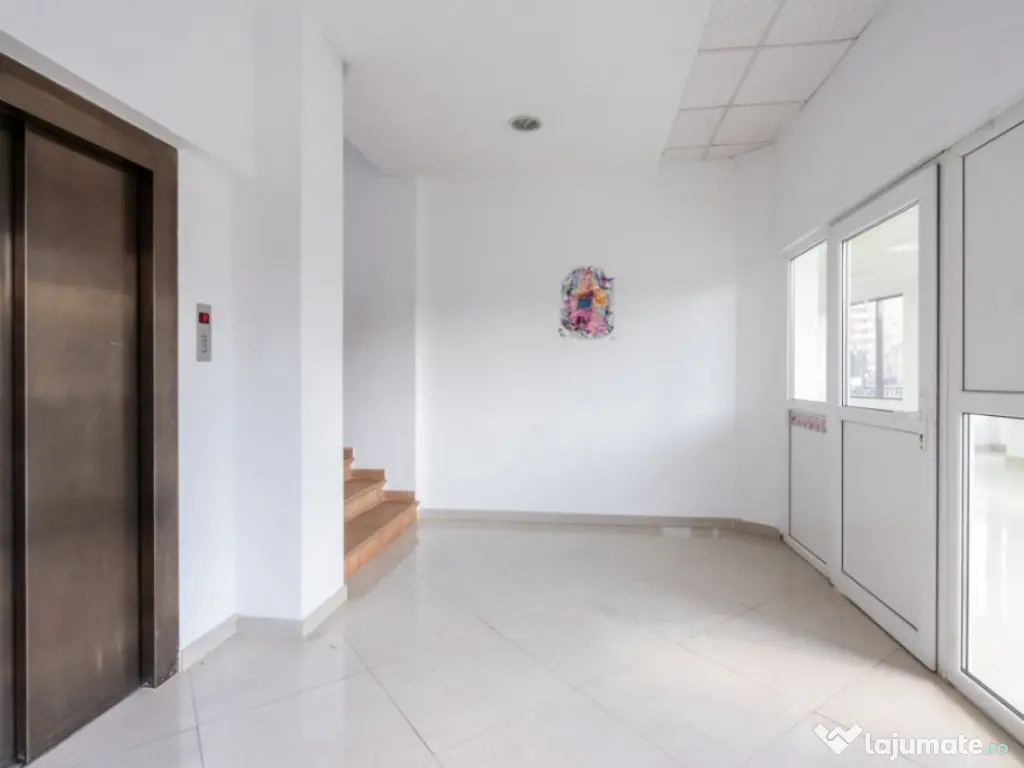 Ferdinand Cladire Birouri -